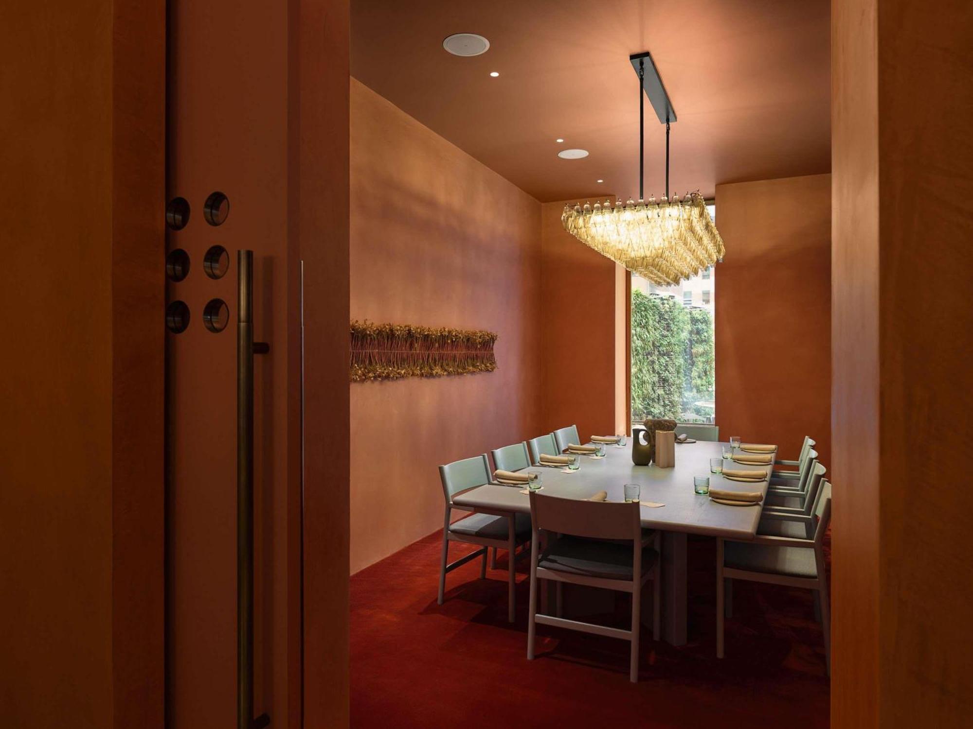 Sofitel Wentworth Hotel 5*